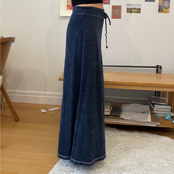 Y2K Blue Maxi Skirt - Picture 2 of 6